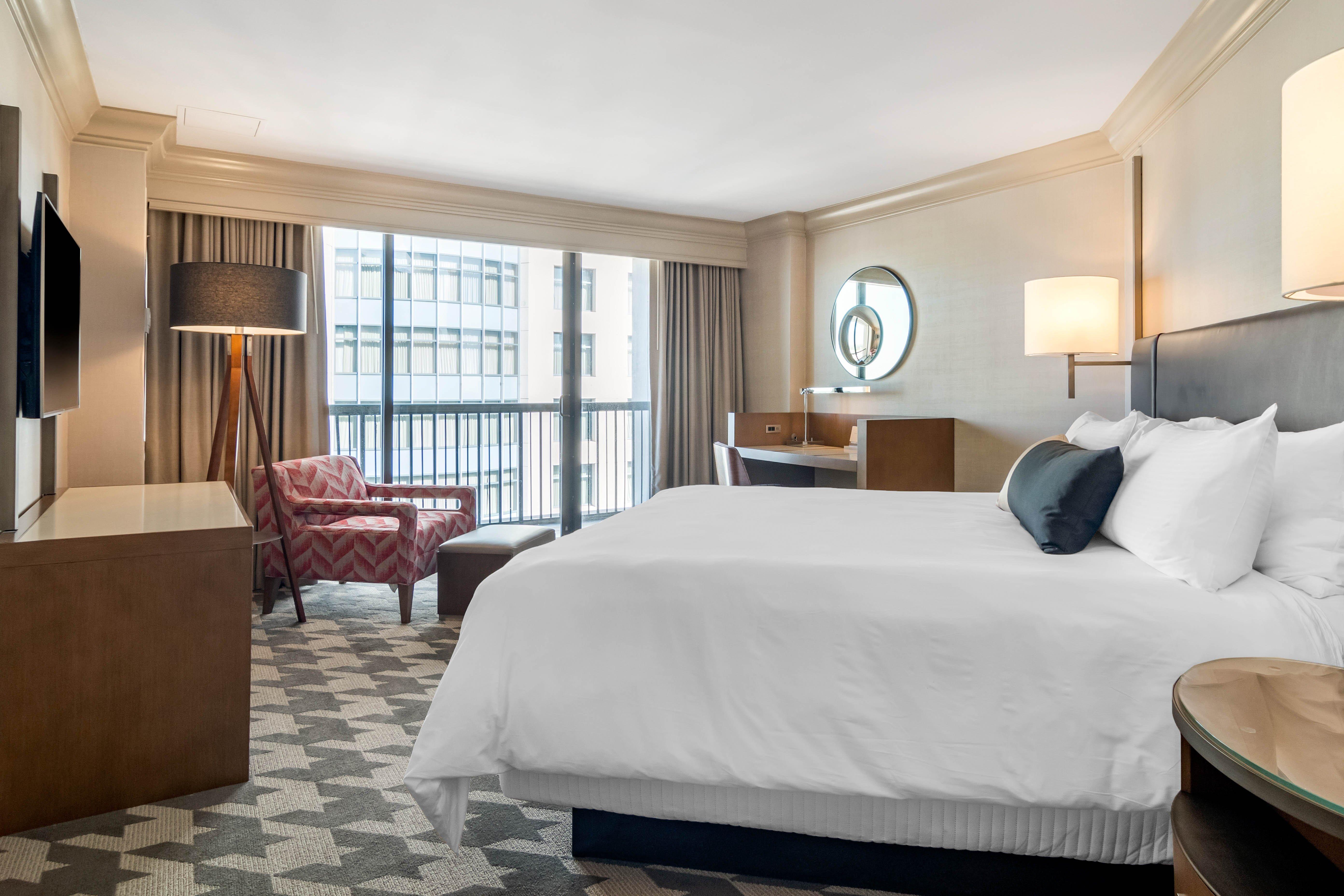 Omni At Centennial Park Hotel